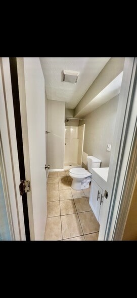 Building Photo - 4222 Yates Dr