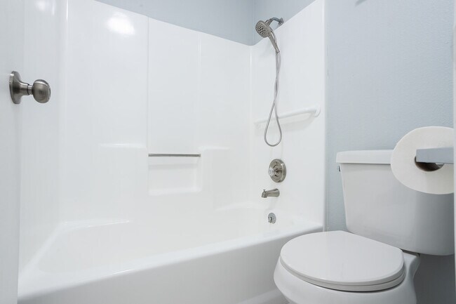 Building Photo - 5275 Meadow Rise St