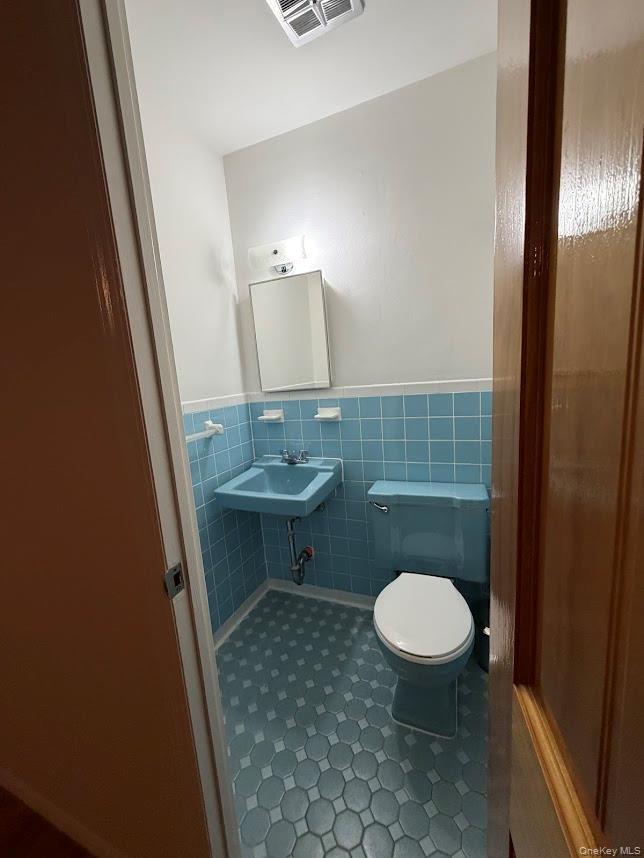 Building Photo - 147-28 22nd Ave