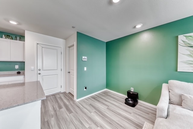 Building Photo - 1601 Dom River Dr