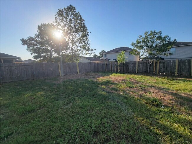 Building Photo - 2414 Gwenfair Dr