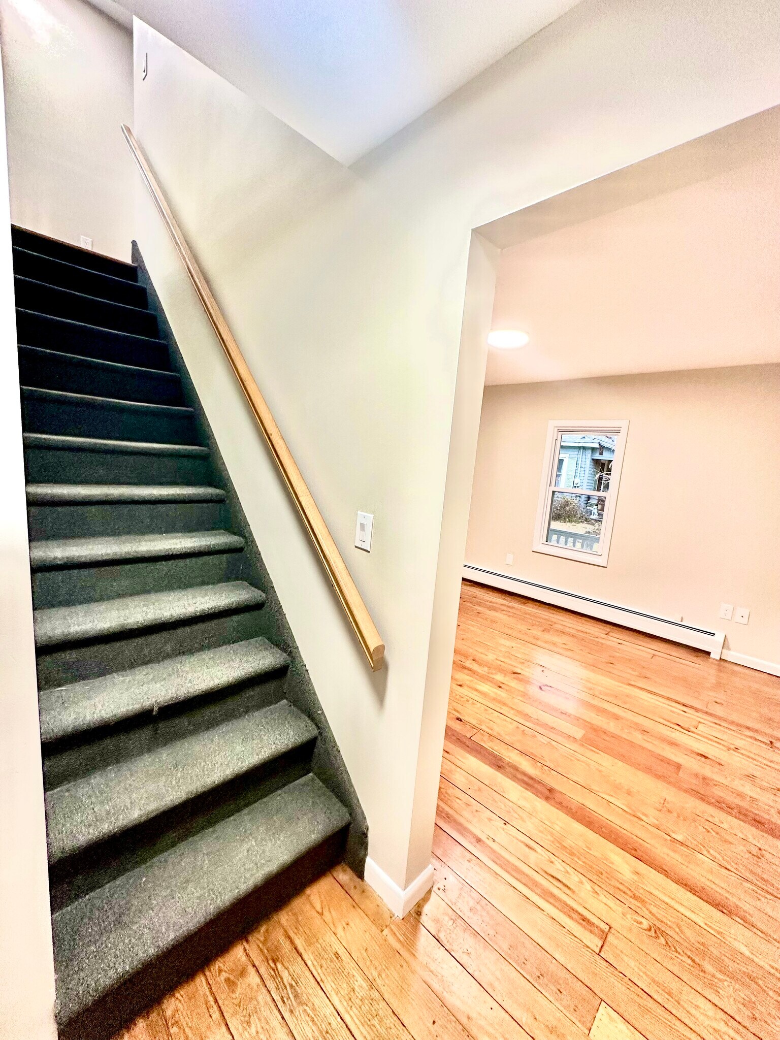 Building Photo - 6 Commercial Ave