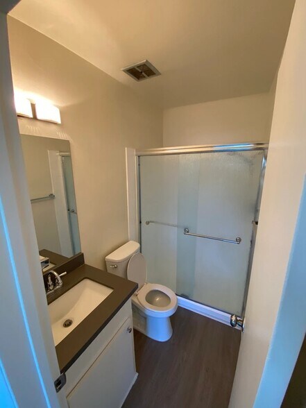 Building Photo - 5307 Sepulveda Blvd