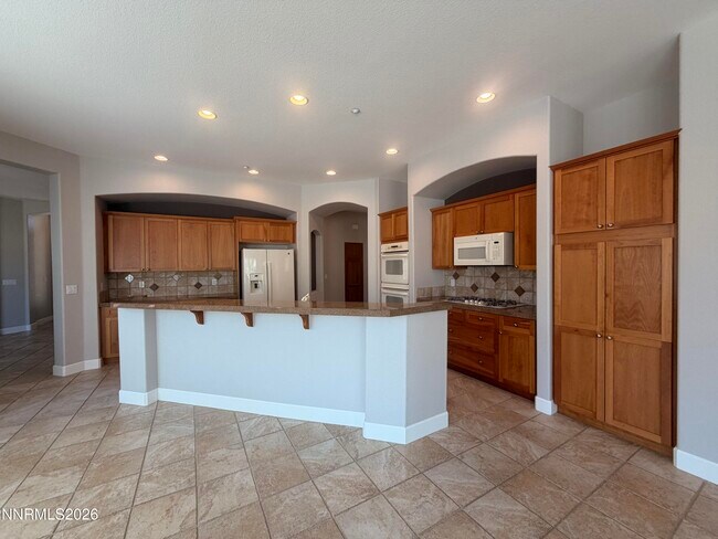 Building Photo - 4450 Desert Vista Ct