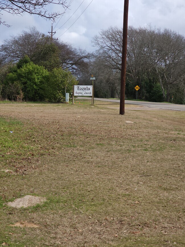 Building Photo - 5051 State Hwy 135 N