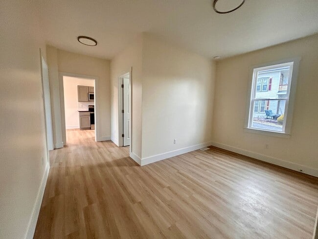 Building Photo - Bright & Spacious 3-Bedroom, 2-Bath Home with Open Concept Living in Lititz