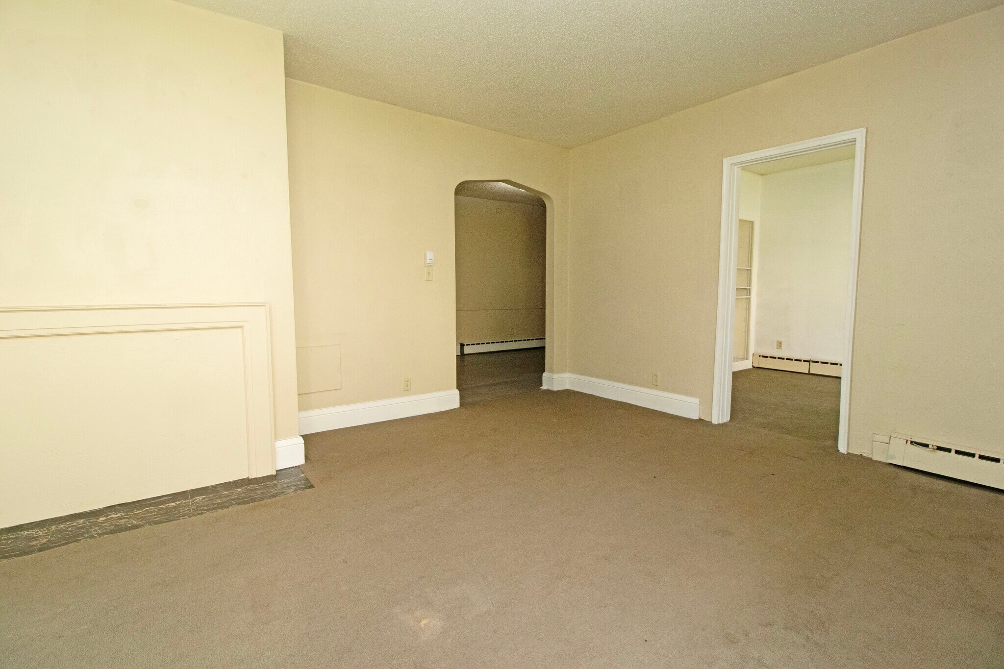 Building Photo - 815 5th Ave S