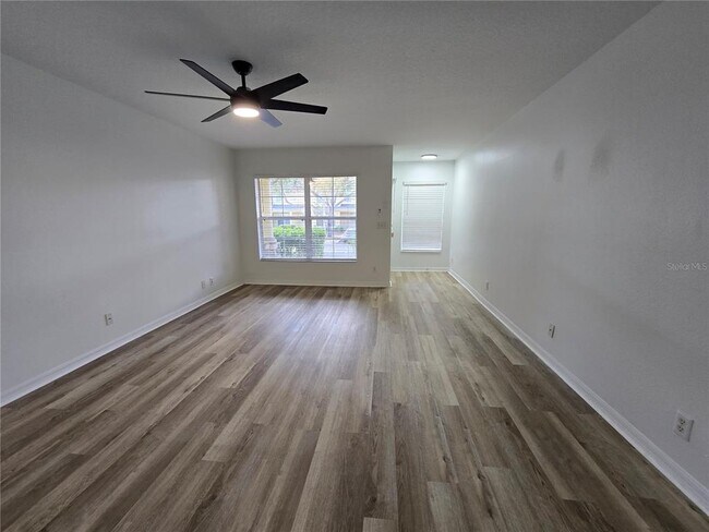 Building Photo - 259 Castlekeeper Pl