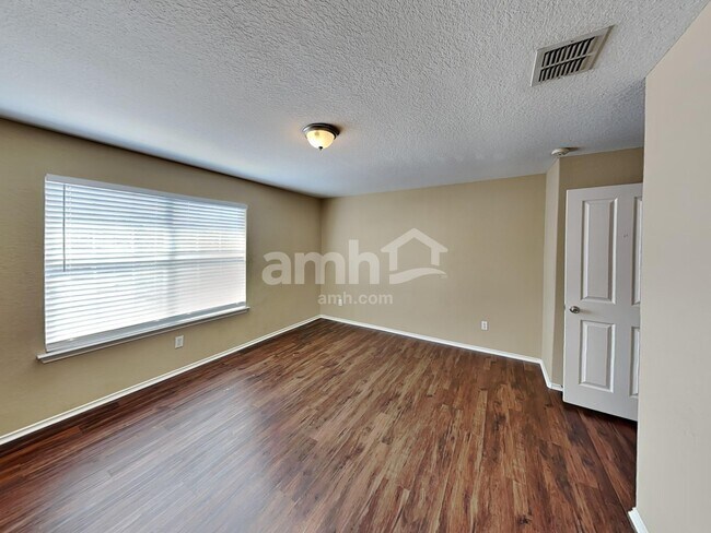 Building Photo - 3622 Melody Flds