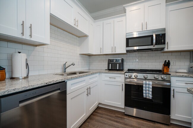 Building Photo - 24 Stafford Lp