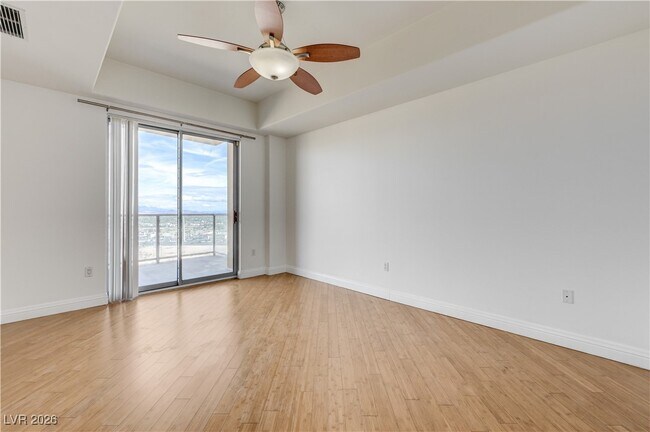 Building Photo - 8255 S Las Vegas Blvd