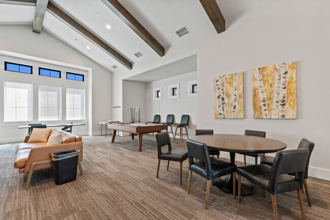 Building Photo - 2 bed 2.5 bath premium upgraded home in 55...