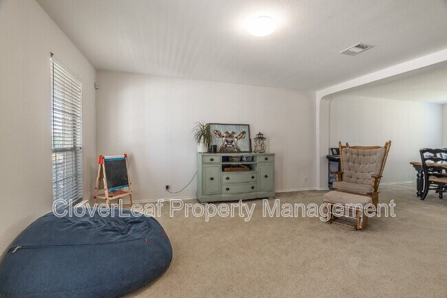 Building Photo - 9715 Justice Ln