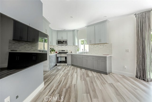 Building Photo - 12758 Byron Ave