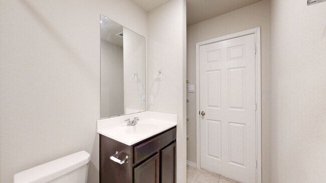 Building Photo - ALMOST NEW HOME BY FORT HOOD!!!