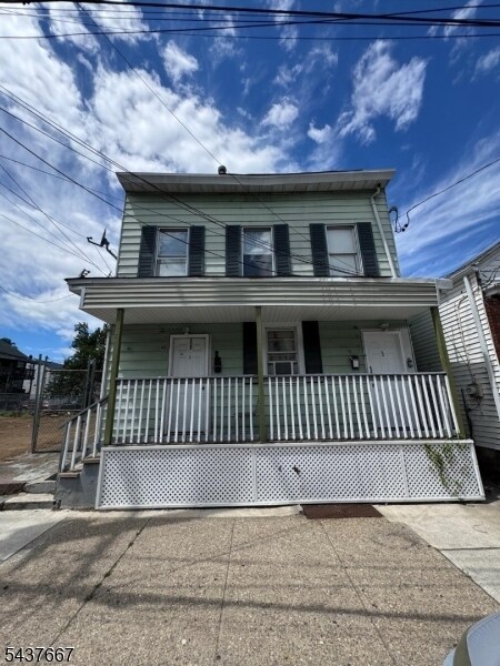 Building Photo - 46 Hillman St