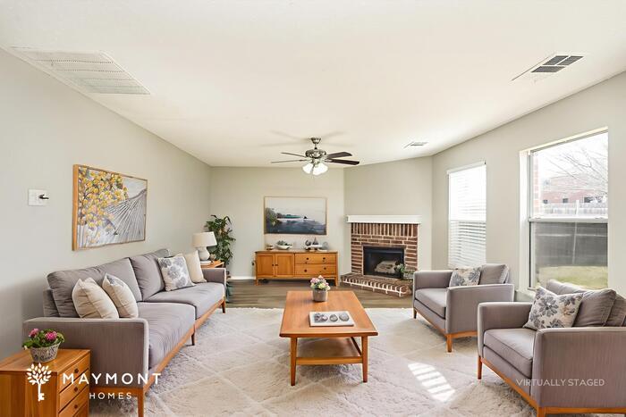 Building Photo - 525 Linacre Dr