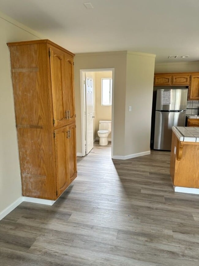 Building Photo - 2471 Starling Dr