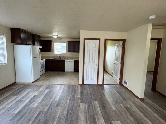 Building Photo - 3524 Britt Ave