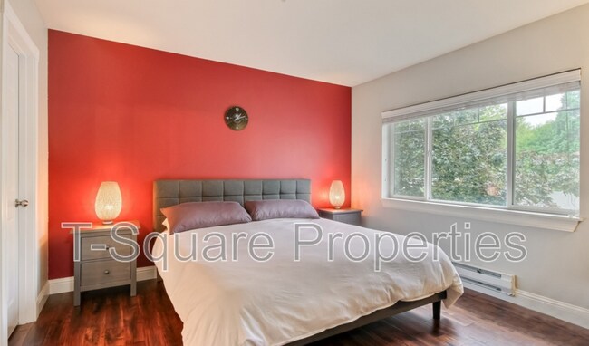 Building Photo - 15300 112th Ave NE