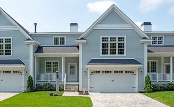 Building Photo - 23 Clubview Dr