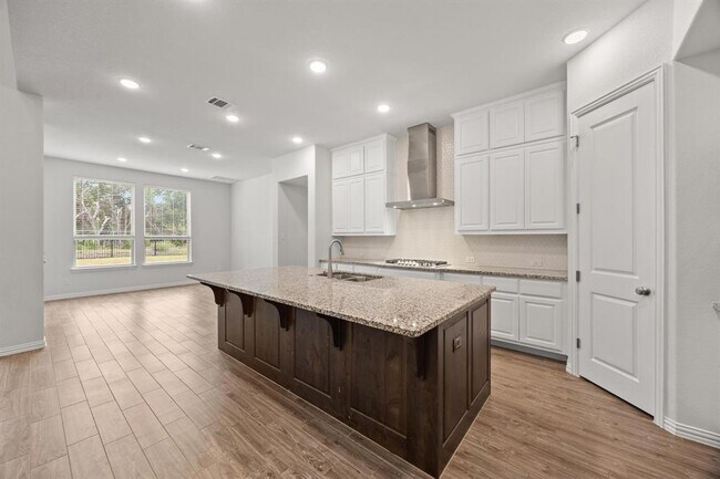 Building Photo - 2124 Cotton Farm Trl