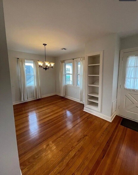 Building Photo - 230 County Rd