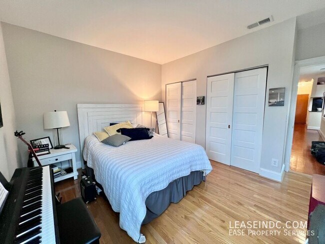 Building Photo - 1725 P St NW