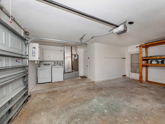 Building Photo - 438 Clover Rd