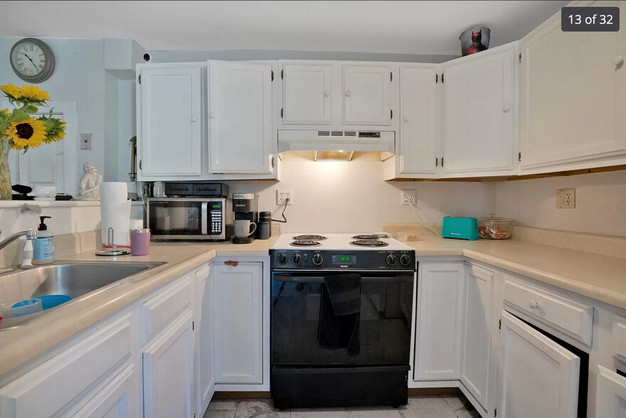 Building Photo - 60 State St