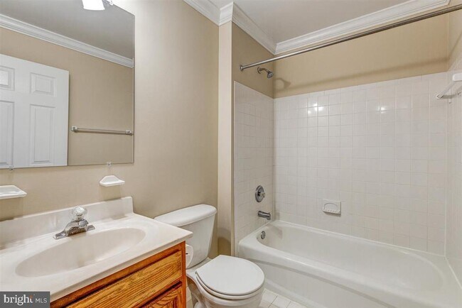 Building Photo - 3520 Christiana Ct