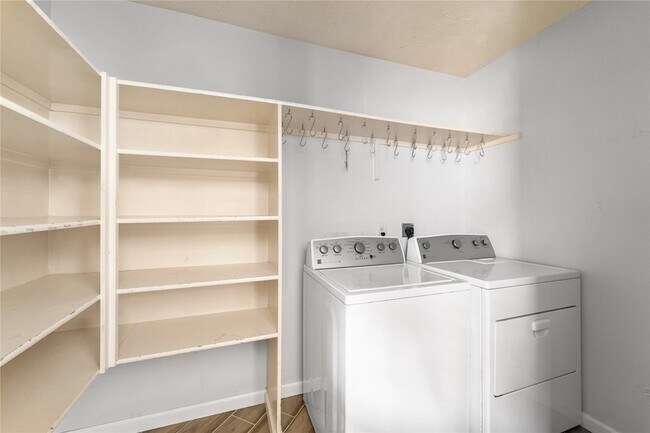 Building Photo - 11959 Swords Creek Rd