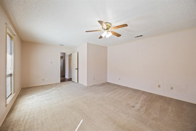 Building Photo - 2502 Kimberly Dr