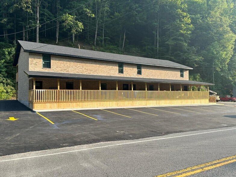 Primary Photo - Pinson Place Apartments