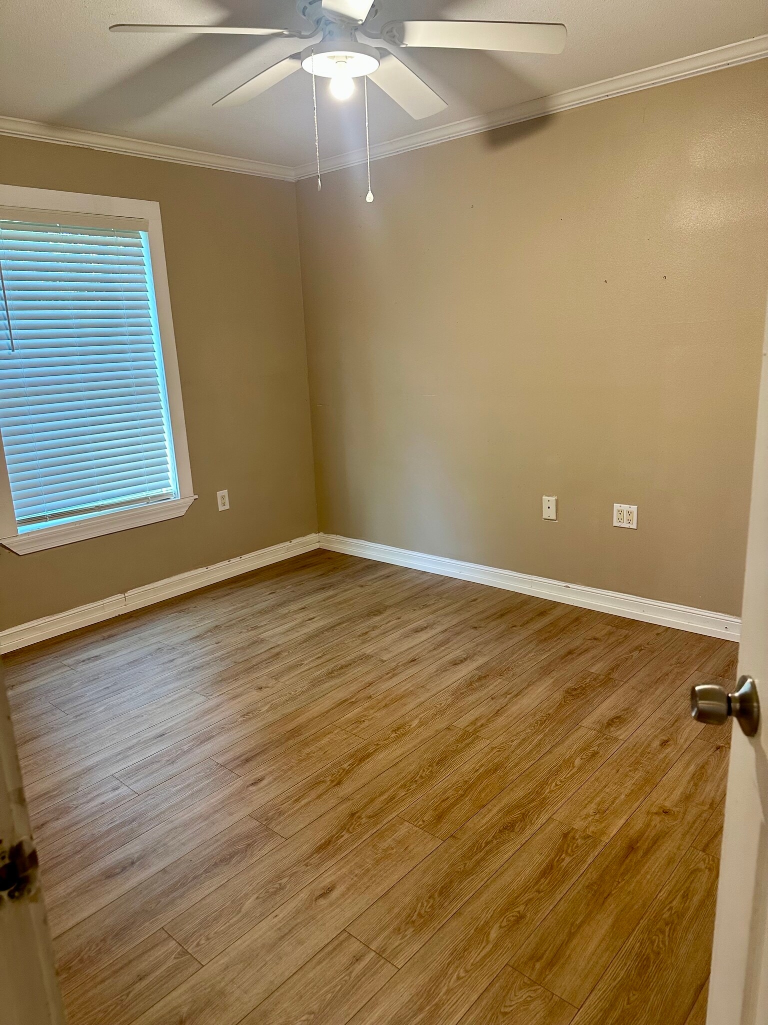 Building Photo - 48071 Laura Rogers Rd