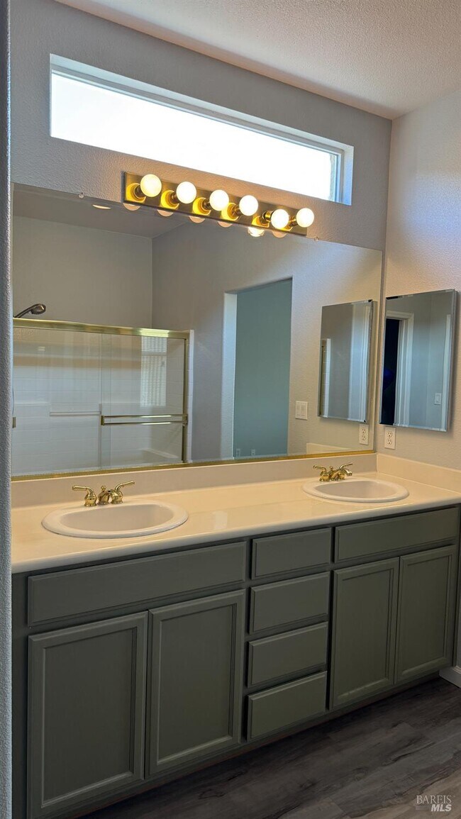 Building Photo - 364 Whistling Straits Way