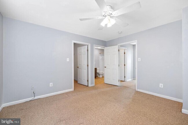Building Photo - 10008 Grass Market Ct