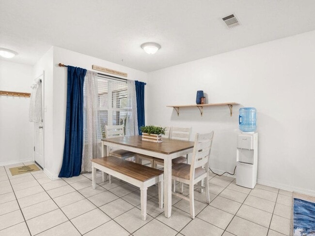 Building Photo - 6106 Fagan Cir