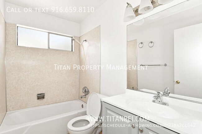 Building Photo - 4400 Greenholme Dr