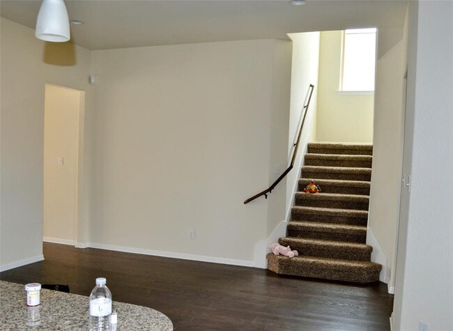 Building Photo - 1237 Clearwing Cir