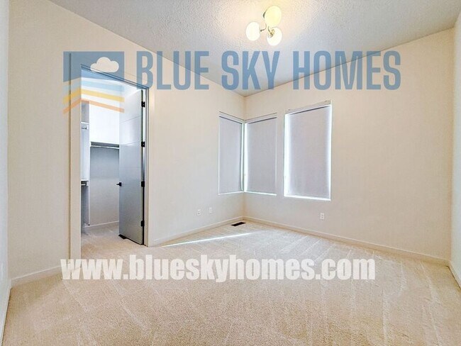 Building Photo - 4089 E Copper Point Dr