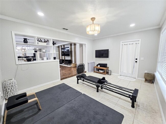 Building Photo - 3541 Harbor Cir NW