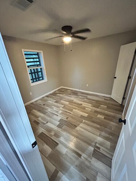 Building Photo - 255 S Prentiss St