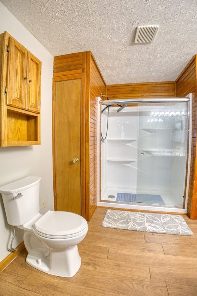 Building Photo - Monthly Waterfront Cabin with Slip