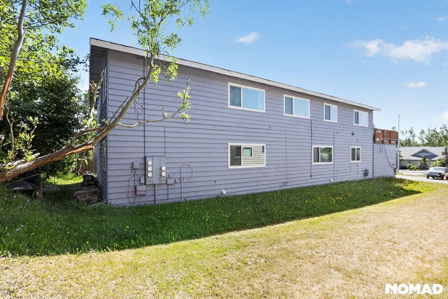 Building Photo - 8317 Jewel Lake Rd