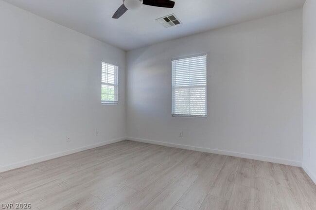 Building Photo - 2049 Rockburne St