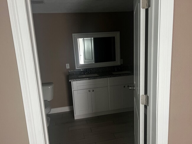 Building Photo - 7261 Terrell St