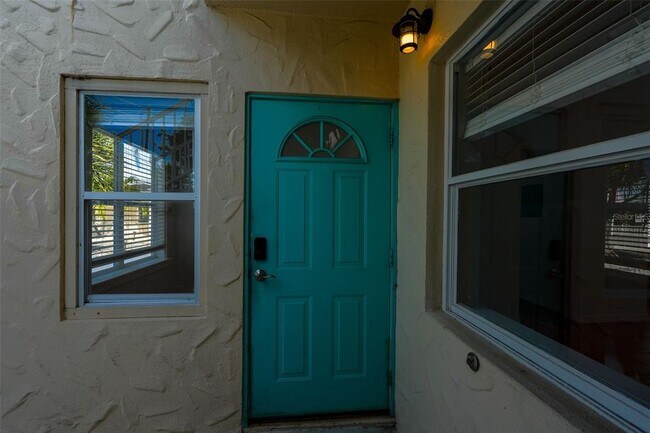 Building Photo - 115 145th Ave