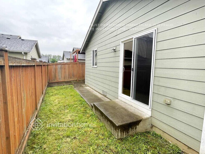 Building Photo - 14723 46th Ave NE