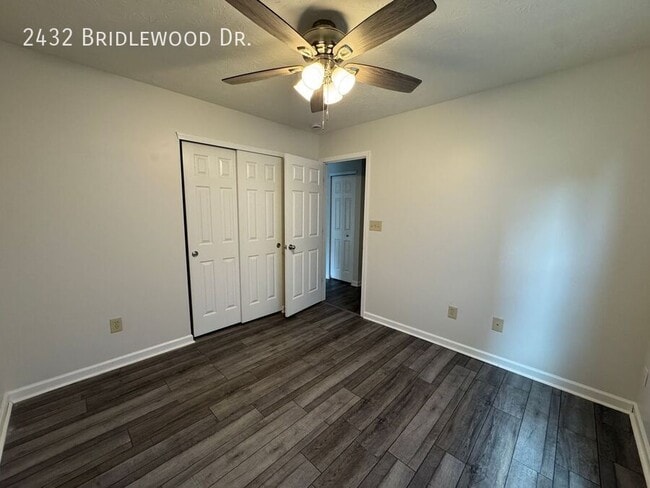 Building Photo - 2432 Bridlewood Dr